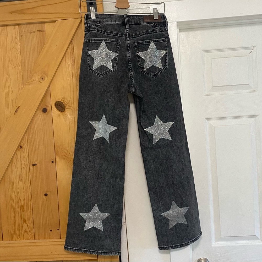 Rock & Roll Denim High Rise Star Print Relaxed Flare Jean - Picture 4 of 6